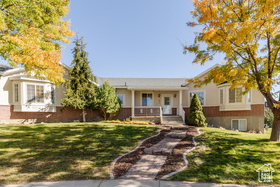 Photo 4 for 890 E 450 South