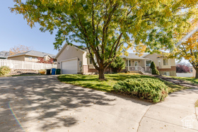 Photo 2 for 890 E 450 South