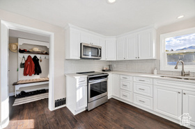 Photo 6 for 85 W 8800 South