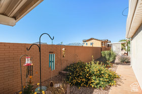 Photo 5 for 524 E Oasis Dr