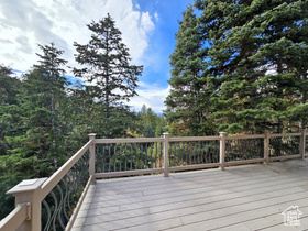 Photo 2 for 38 Twin Creek Dr #38