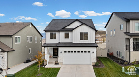 Photo 1 for 664 N Hiddleston Dr