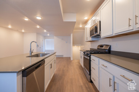 Photo 6 for 158 S Bushnell Way