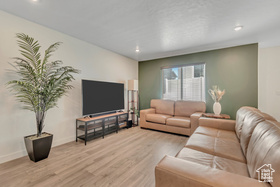Photo 4 for 1918 N Patchwork Ave