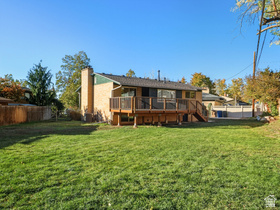 Photo 2 for 2036 E Highland View Cir