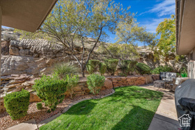 Photo 4 for 2240 E Cobalt Dr #9
