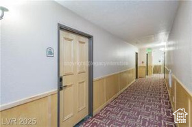 Photo 4 for 223 Hunter Rd #B303