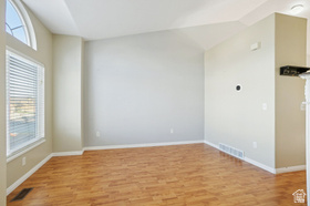 Photo 4 for 876 N Fox Run Dr