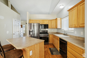 Photo 6 for 876 N Fox Run Dr