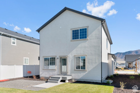 Photo 6 for 5669 N Goldfinch Ln