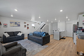 Photo 5 for 3929 W Orinda Dr