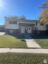 Photo 2 for 3977 W Rivendell Rd #A-B