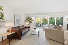 Photo 5 for 900 S Donner Way #203