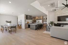 Photo 4 for 914 Marissa Rd