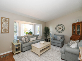 Photo 5 for 4427 W Volta Ave