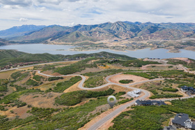 2042 E Wrangler Dr MLS #2121691