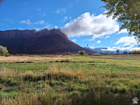 437 N Rimrock Ln MLS #2122104