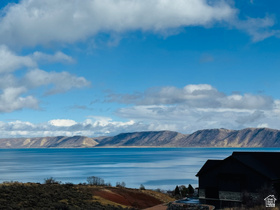 427 W Sunburst Dr MLS #2122498