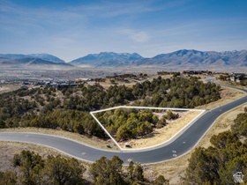 2634 E La Sal Peak Dr MLS #2123300