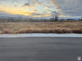 282 E 2000 S MLS #2124402