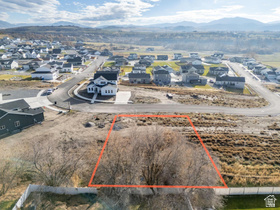 808 W 70 N MLS #2124970