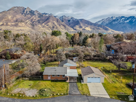 2225 E Fardown Ave MLS #2126686