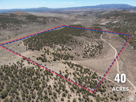3215 E Little Valley Rd MLS #2133232