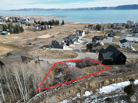 697 N Lochwood Dr MLS #2136333