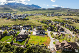 6363  Willow Creek Rd MLS #2139236
