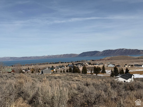 2910 S Country Club Way MLS #2139867