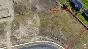 652  Cherry Ridge Ln MLS #2140080