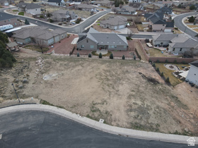 1927 N Mahogany Cir MLS #2141521