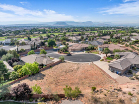 1086 W Montezuma Cir MLS #2144570