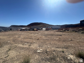 425 S Commerce St MLS #2144924