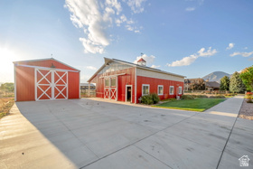 748 E Sierra View Dr MLS #2145591