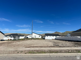 527 E 620 N MLS #2145782