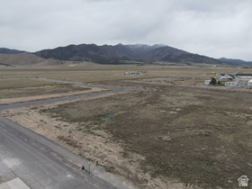 2574 N Sautter Ln MLS #2147220