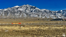 200 N Frontage Rd MLS #2147310