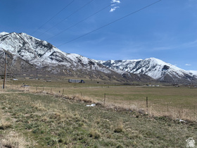 300 N Ut-54  1070 116 MLS #2147341