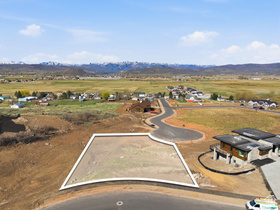 1166  Francis Gate MLS #2147346