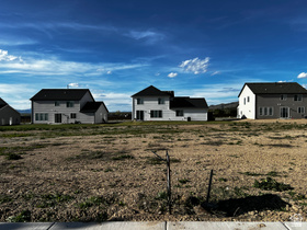 677 E 2450 N MLS #2149494