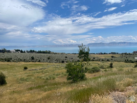 2930 N Elk Hollow Dr MLS #2150547