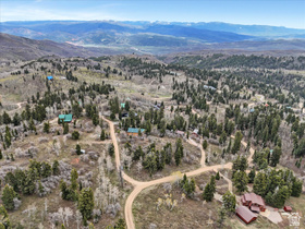 1210 W Maple Pl MLS #2151632