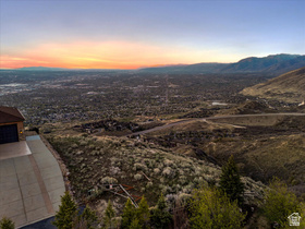 1293 E Fawn Pointe Ct MLS #2152481