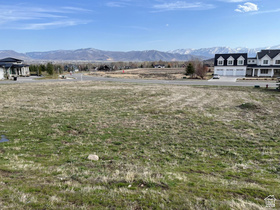 1582 N Dutch Meadows Ln MLS #2153761