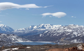 2097 E Peak View Dr MLS #2153784