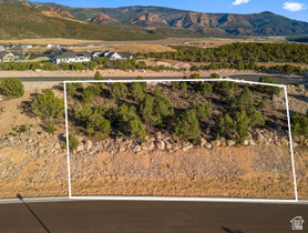 3130 W Sunrise Cir MLS #2154132