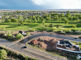 820 W Clubhouse Dr MLS #2155671