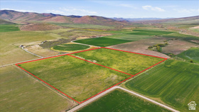 3300 N 5600 W MLS #2156925