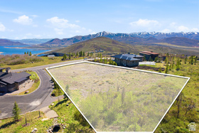 430 W Vista Ridge Rd MLS #2157471